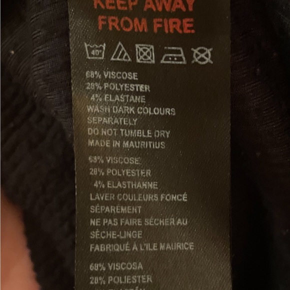 (in black) UO No Limits Bodycon Cami - Picture 6 of 7